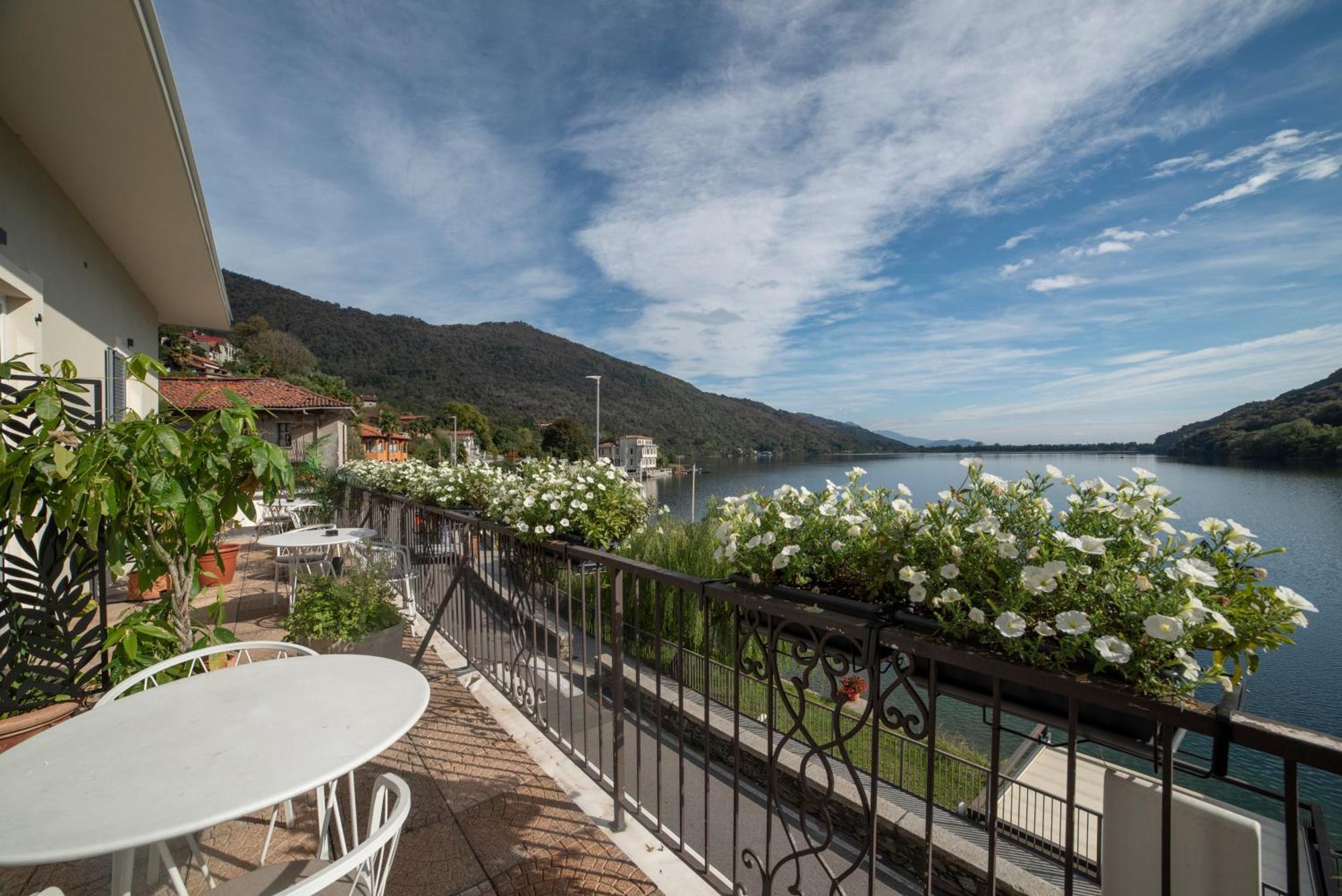 Hotel Due Palme Mergozzo Kültér fotó
